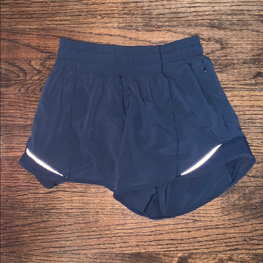 lululemon hotty hot shorts